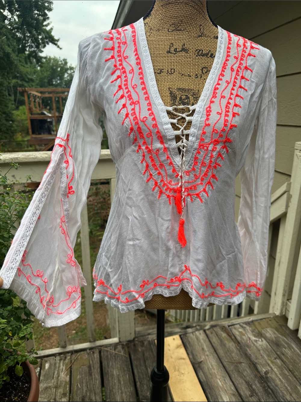 Vintage Havana White Tunic Top with Neon Coral Embroidery